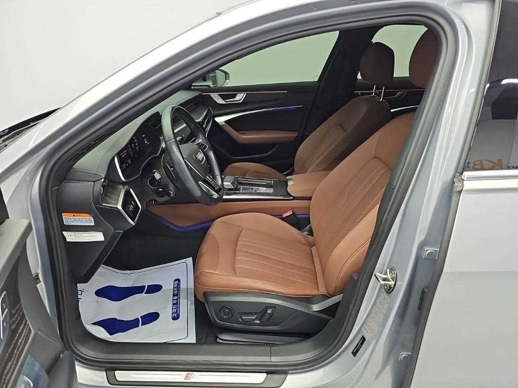 아우디 A6 A6 (C8) 45 TFSI 프리미엄 이미지 11