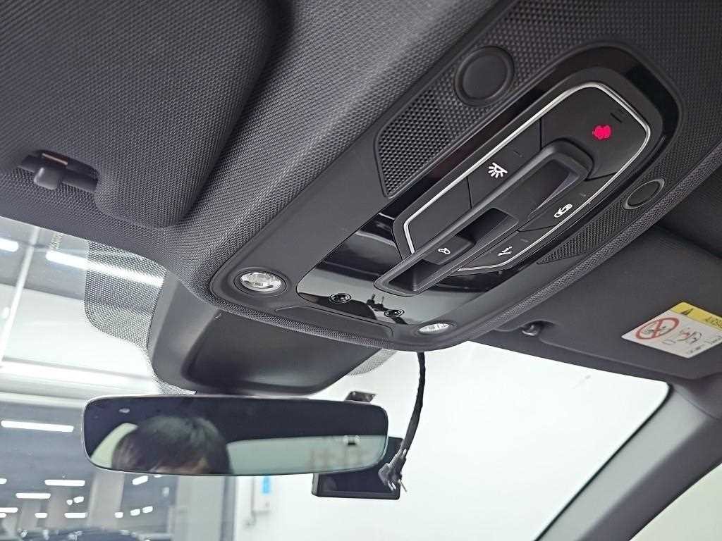 아우디 A6 A6 (C8) 45 TFSI 프리미엄 이미지 17