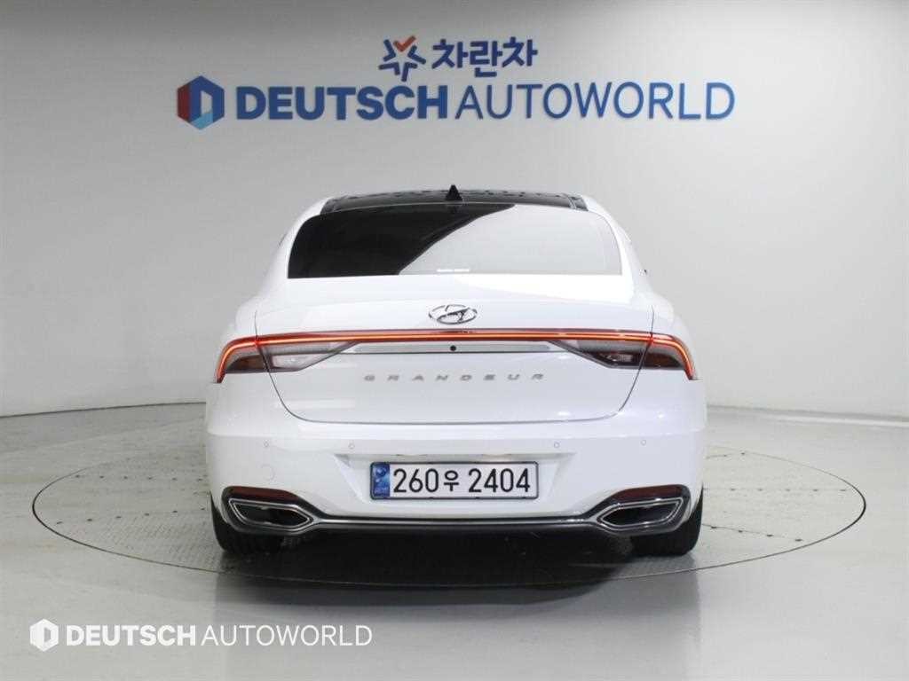 현대 그랜저 더 뉴 그랜저 IG LPI 3.0 프리미엄(렌터카) 이미지 4