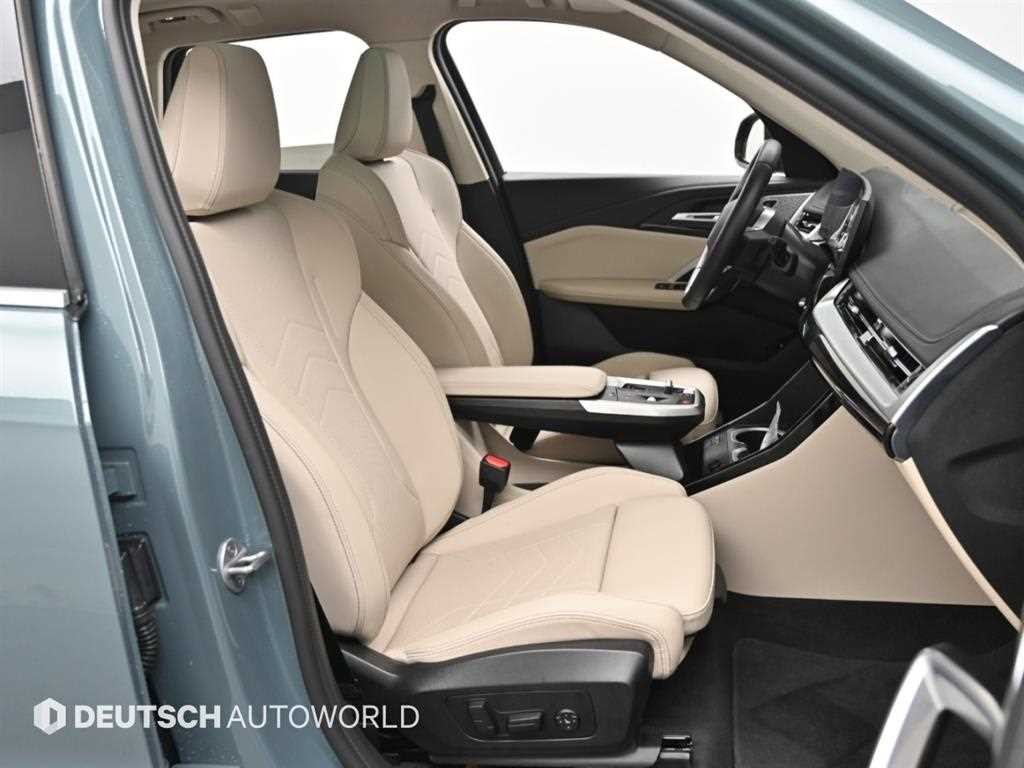 BMW X1 X1 (U11) xDrive 20i xLine 이미지 10