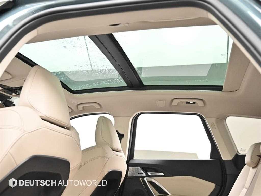 BMW X1 X1 (U11) xDrive 20i xLine 이미지 18