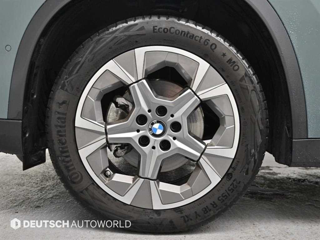 BMW X1 X1 (U11) xDrive 20i xLine 이미지 5