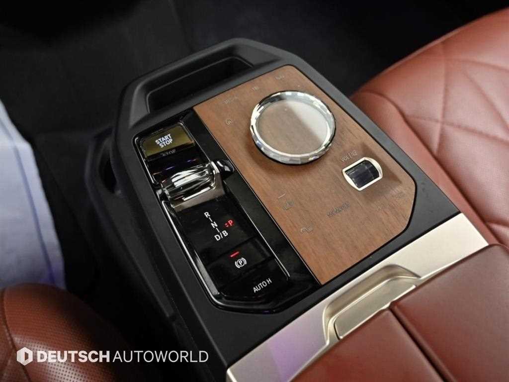 BMW iX xDrive 50 스포츠 플러스 이미지 9