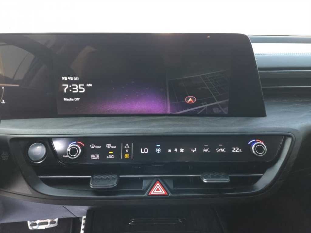 기아 K8 2.5 2WD 시그니처 이미지 11