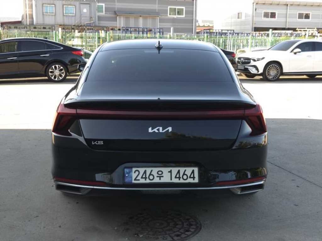 기아 K8 2.5 2WD 시그니처 이미지 4