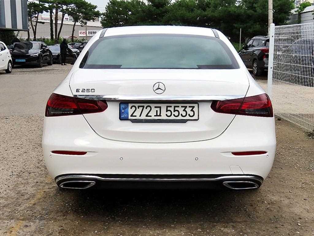 벤츠 E 클래스 E-클래스 W213 E250 익스클루시브 이미지 4