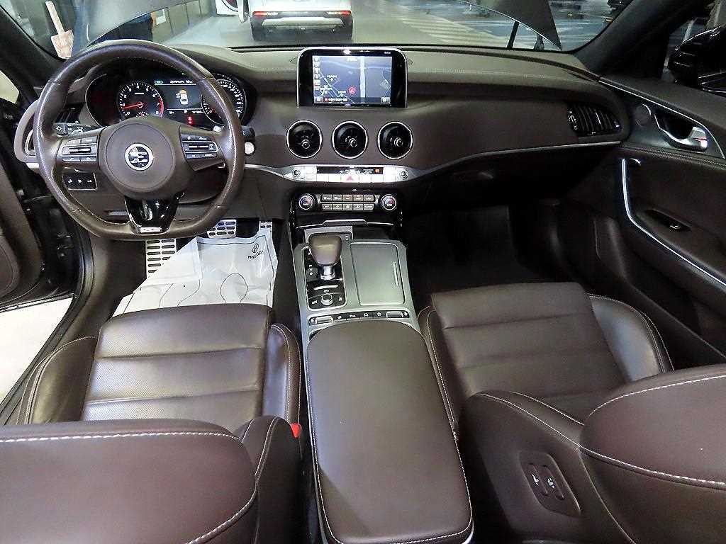 기아 스팅어 가솔린 3.3 터보 2WD GT 이미지 10
