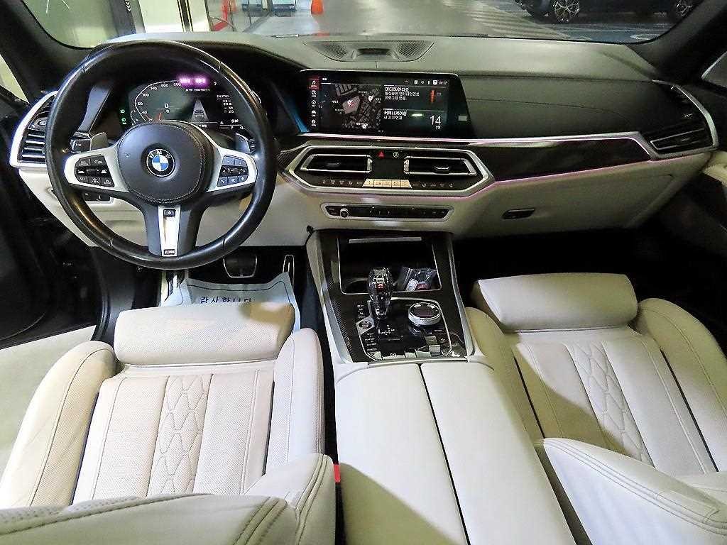 BMW X5 X5 (G05) M50i 이미지 10