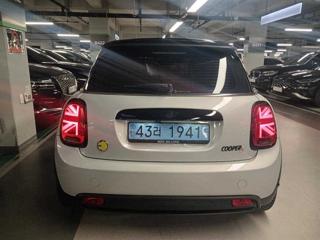 미니 쿠퍼 쿠퍼 일렉트릭 SE 일렉트릭 이미지 4