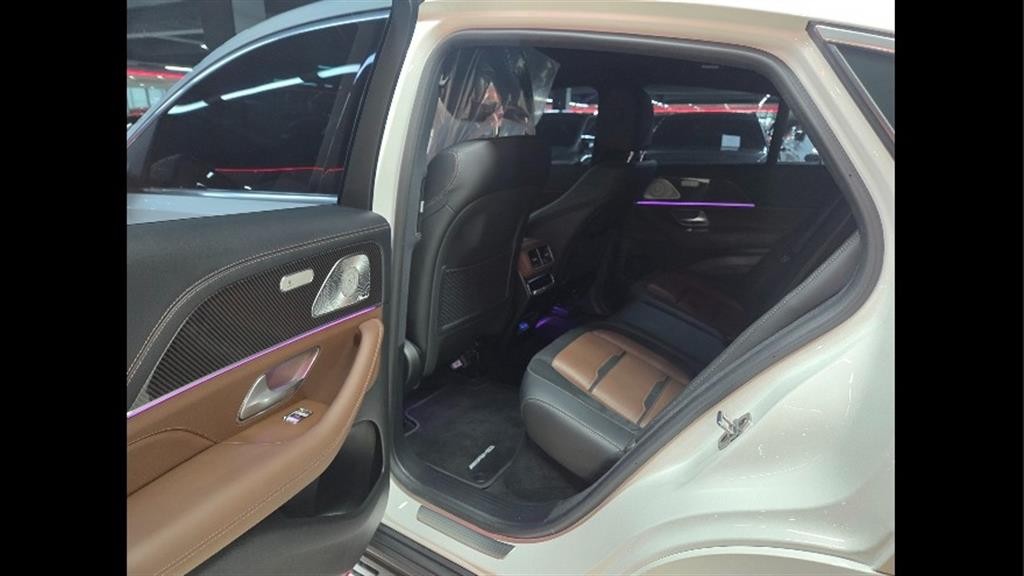 벤츠 GLE 클래스 GLE 클래스 W167 GLE 53 AMG 4MATIC 플러스 쿠페 이미지 10