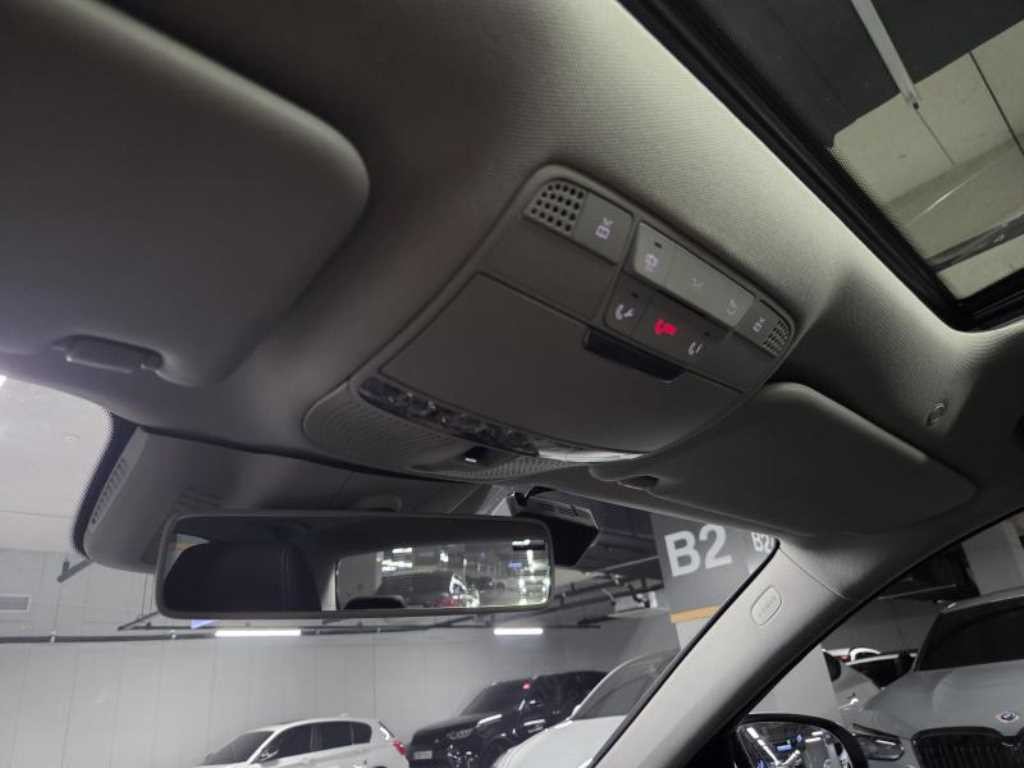 벤츠 E 클래스 E-클래스 W213 E300 4MATIC 익스클루시브 이미지 20