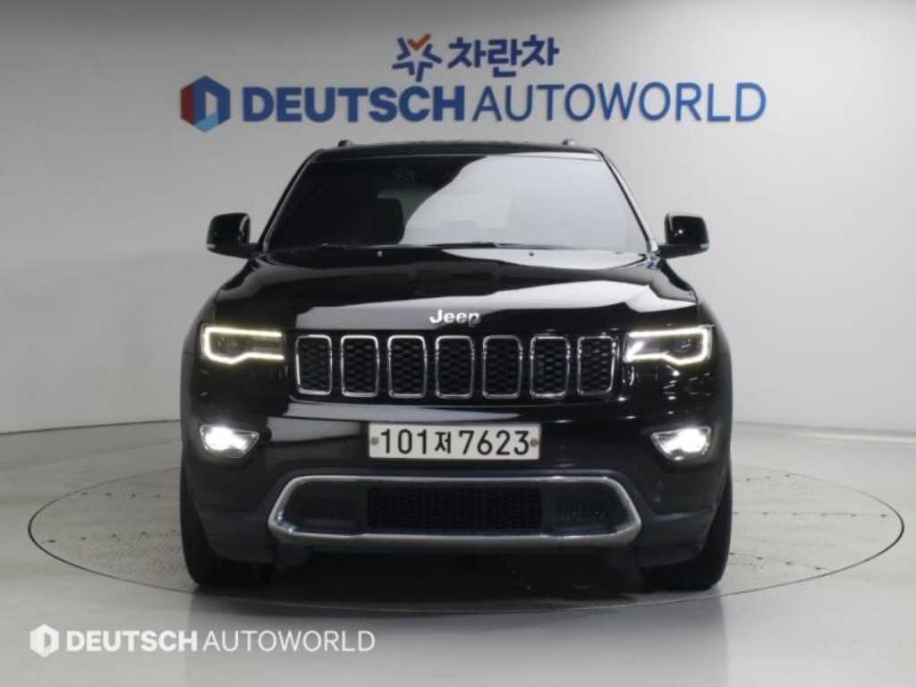 지프 체로키 그랜드 체로키 3.0 디젤 리미티드 이미지 3
