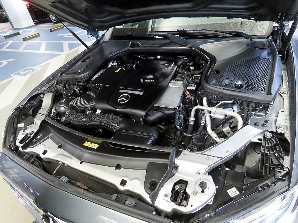 벤츠 E 클래스 E-클래스 W213 E300 4MATIC 아방가르드 이미지 19