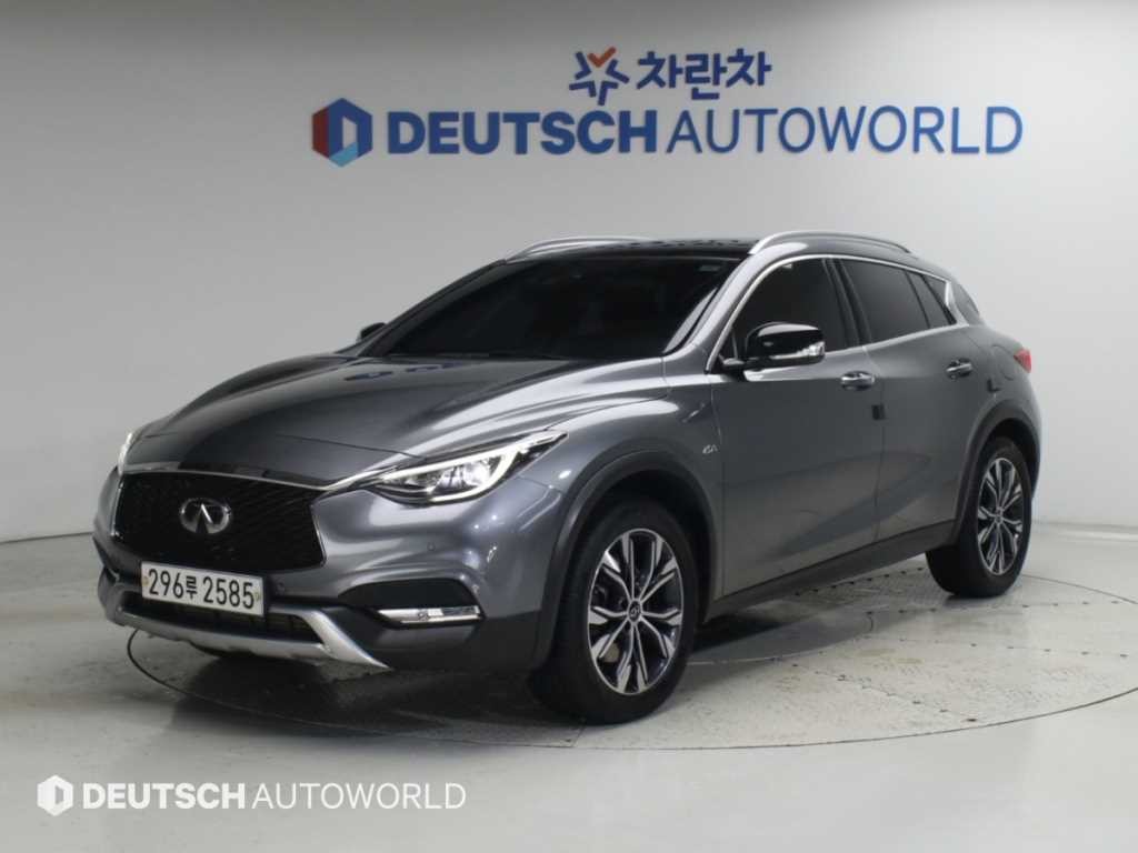 인피니티 QX QX30 2.0T AWD ESSENTIAL 이미지 1