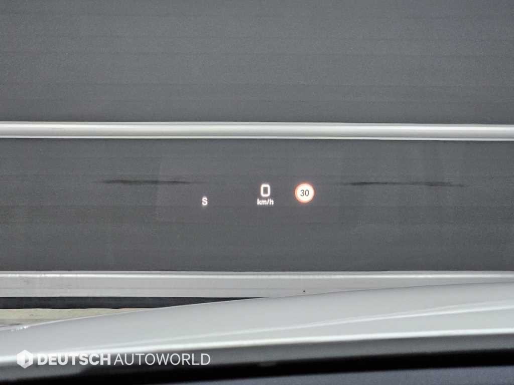 벤츠 E 클래스 E-클래스 W213 E300 4MATIC 아방가르드 이미지 18