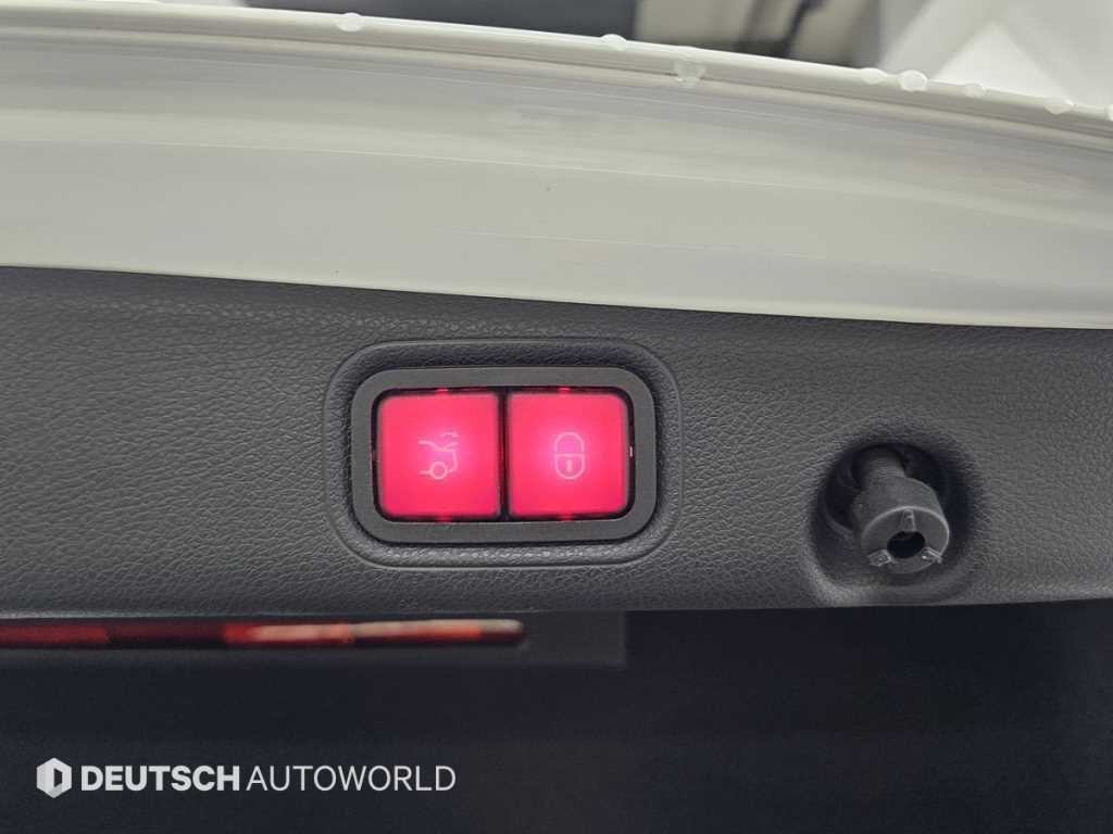 벤츠 E 클래스 E-클래스 W213 E300 4MATIC 아방가르드 이미지 20