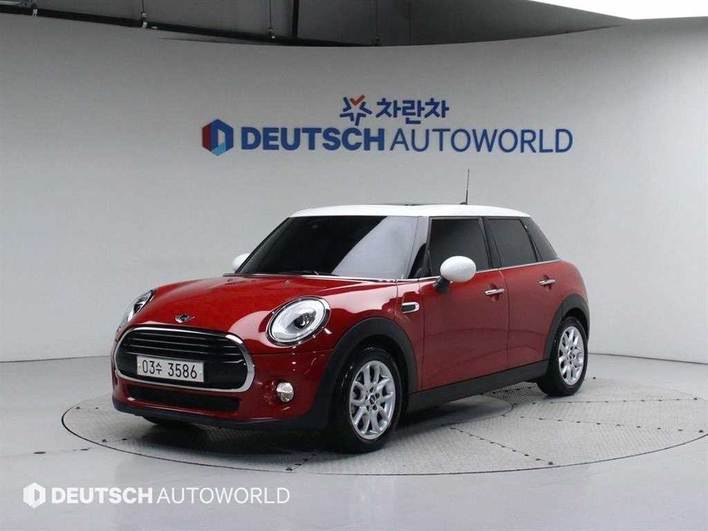 미니 쿠퍼 쿠퍼 D 5도어 기본형 이미지 1