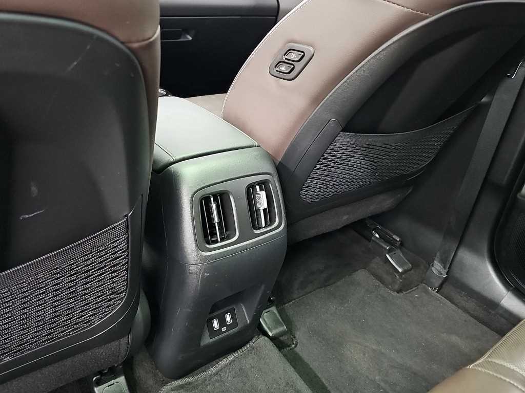 현대 투싼 투싼 하이브리드(NX4) 2WD 인스퍼레이션 이미지 11