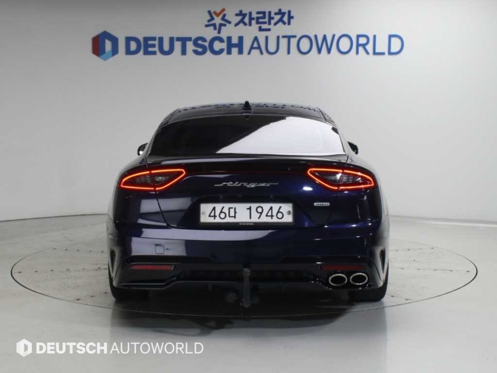 기아 스팅어 디젤 2.2 AWD 플래티넘 이미지 4