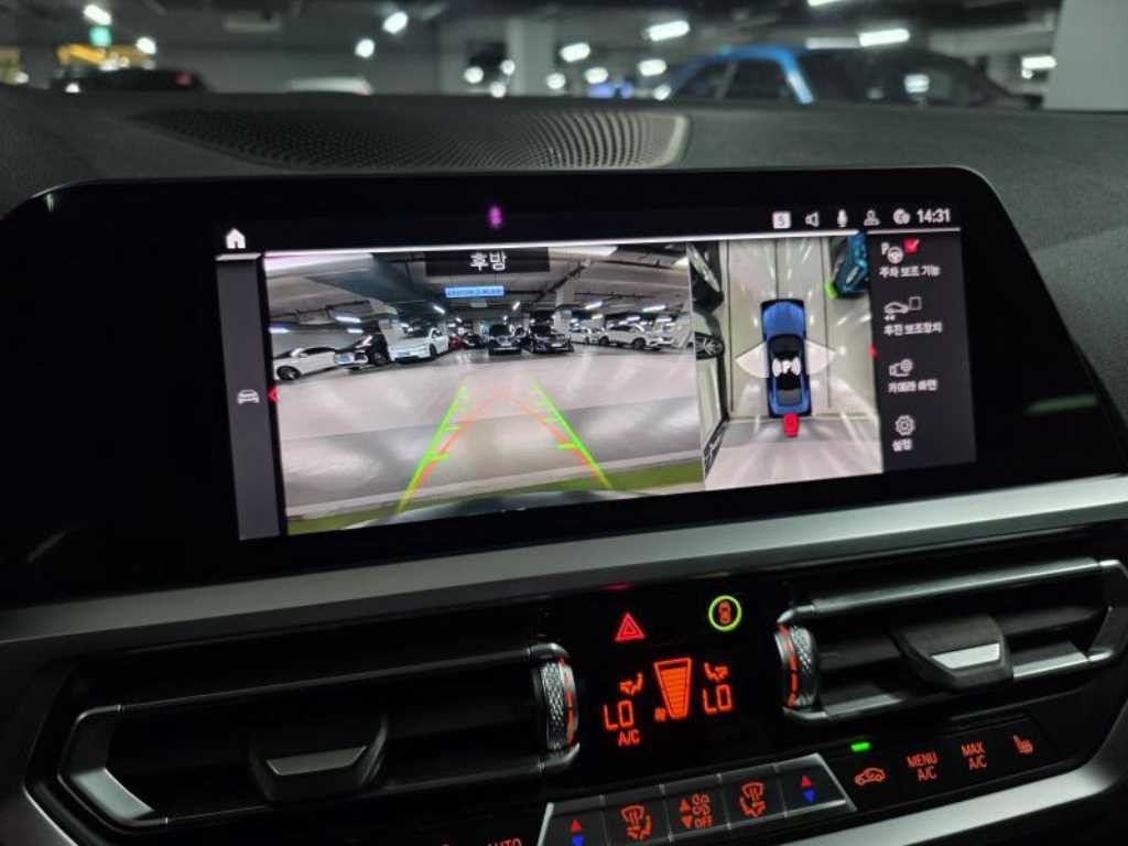 BMW 4시리즈 M4 (G82) 컴패티션 이미지 13