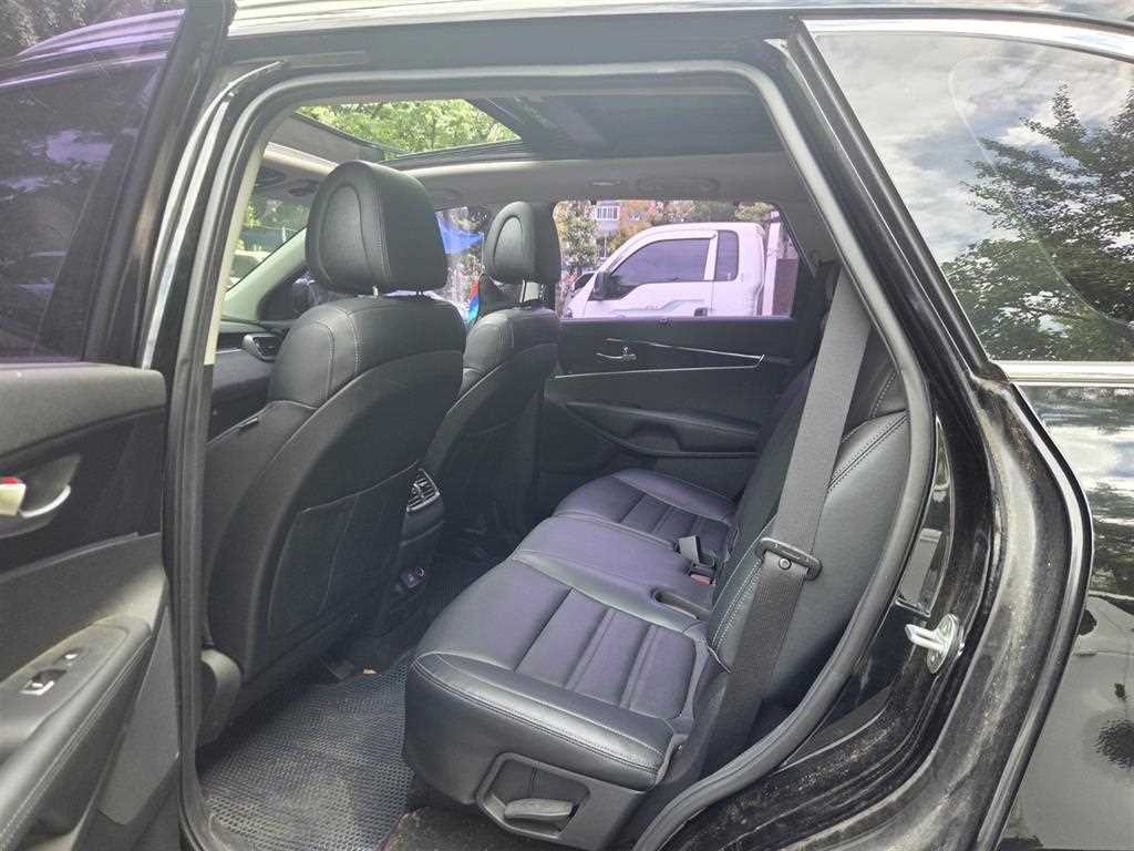 기아 쏘렌토 올 뉴 쏘렌토 디젤 2WD 2.0 노블레스 기본형 이미지 13