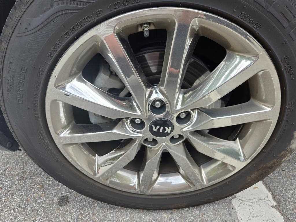 기아 쏘렌토 올 뉴 쏘렌토 디젤 2WD 2.0 노블레스 기본형 이미지 3