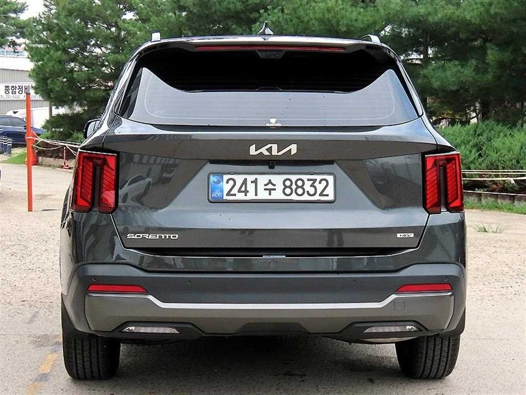 기아 쏘렌토 더 뉴 쏘렌토 4세대 하이브리드 1.6T 2WD 시그니처 그래비티 이미지 4