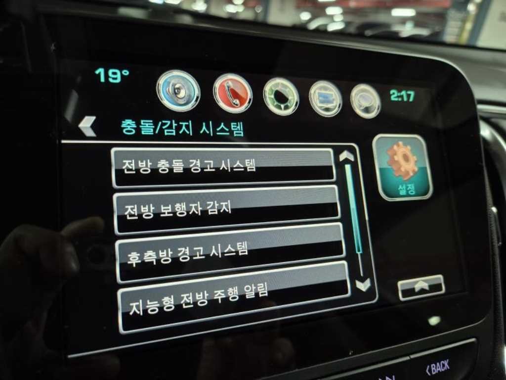 쉐보레 말리부 올뉴말리부 2.0 터보 퍼펙트 블랙 이미지 13