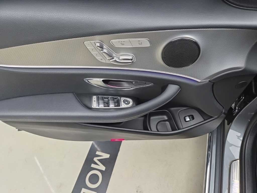 벤츠 E 클래스 E-클래스 W213 E300 아방가르드 이미지 11