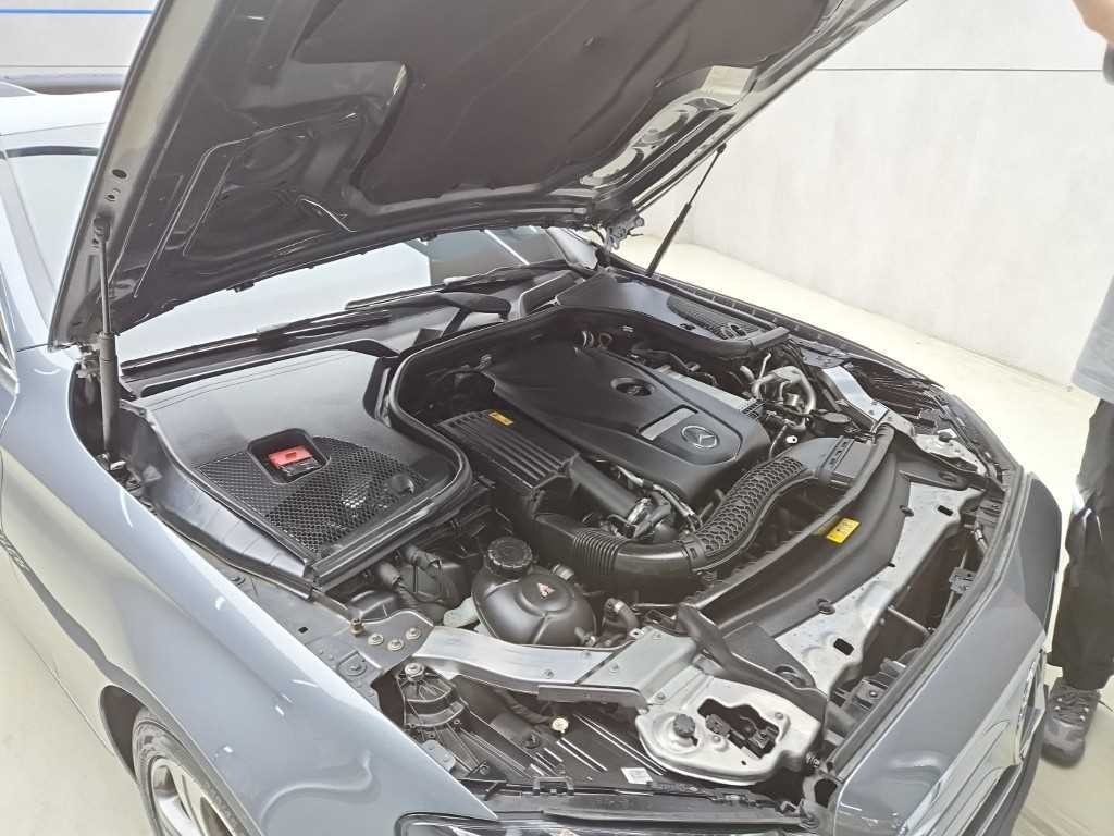 벤츠 E 클래스 E-클래스 W213 E300 아방가르드 이미지 16