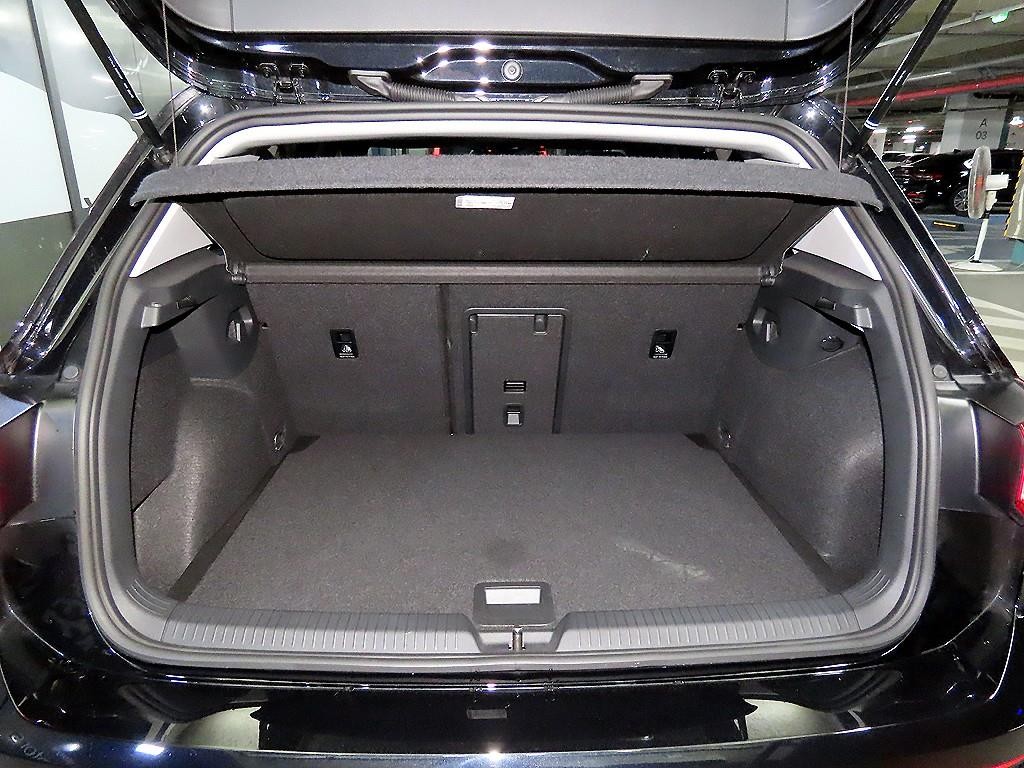 폭스바겐 골프 골프 8세대 2.0 TDI 프레스티지 이미지 18
