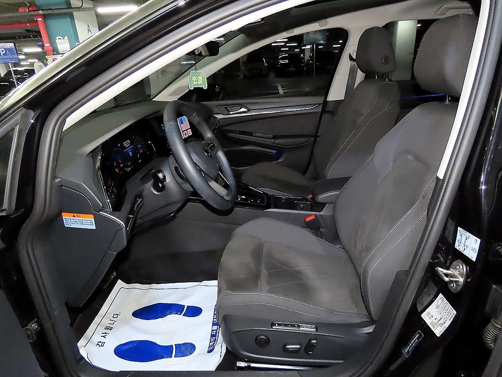 폭스바겐 골프 골프 8세대 2.0 TDI 프레스티지 이미지 6