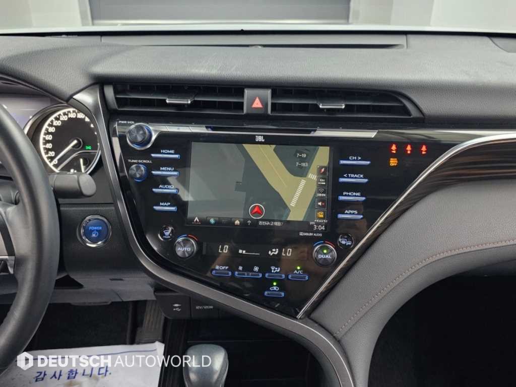 토요타 캠리 캠리(XV70) 2.5 하이브리드 XLE 이미지 14