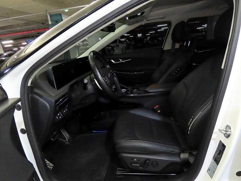 기아 EV6 롱레인지 AWD 어스 이미지 6