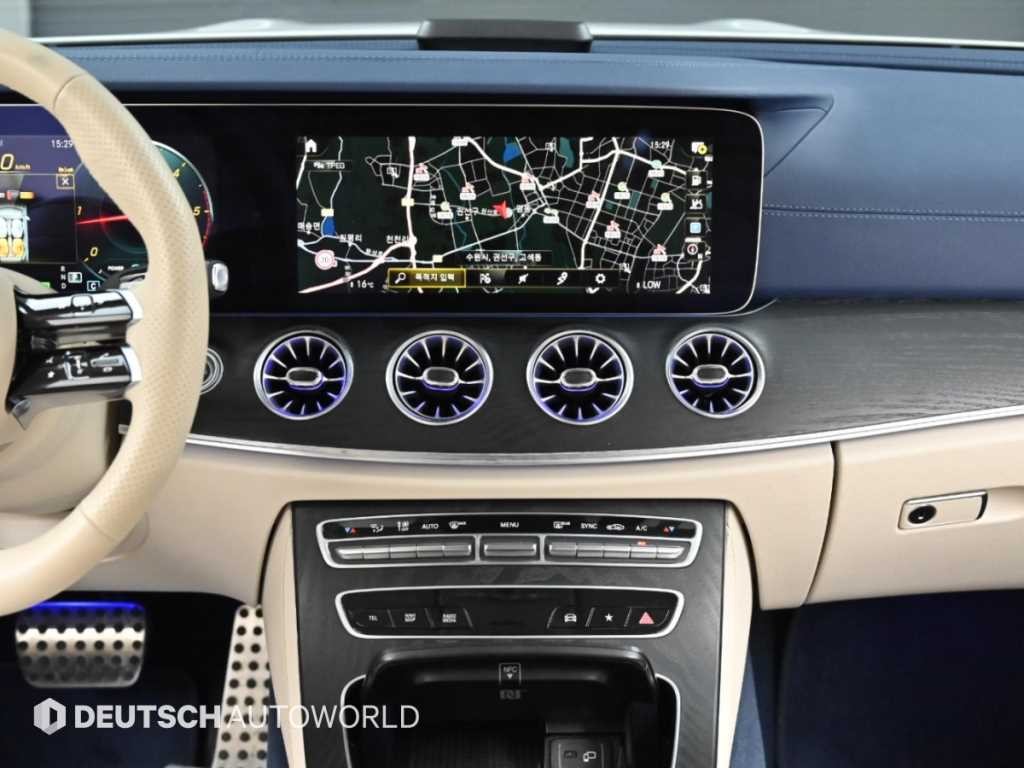 벤츠 E 클래스 E-클래스 W213 E300d 4MATIC 쿠페 이미지 14