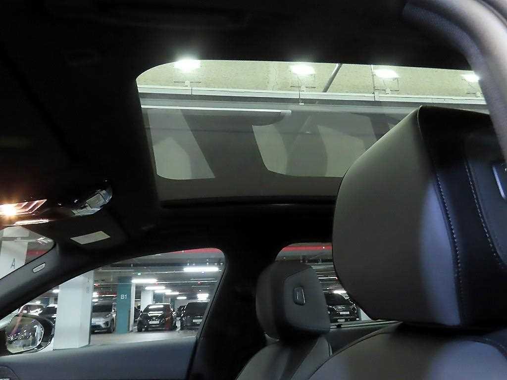 BMW 5시리즈 5시리즈 (G60) 530e M 스포츠 이미지 16