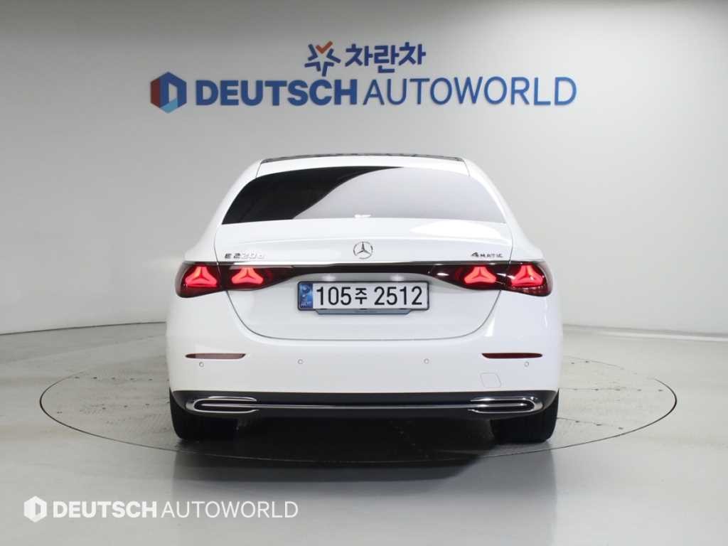 벤츠 E 클래스 E-클래스 W214 E220d 4MATIC 익스클루시브 이미지 4