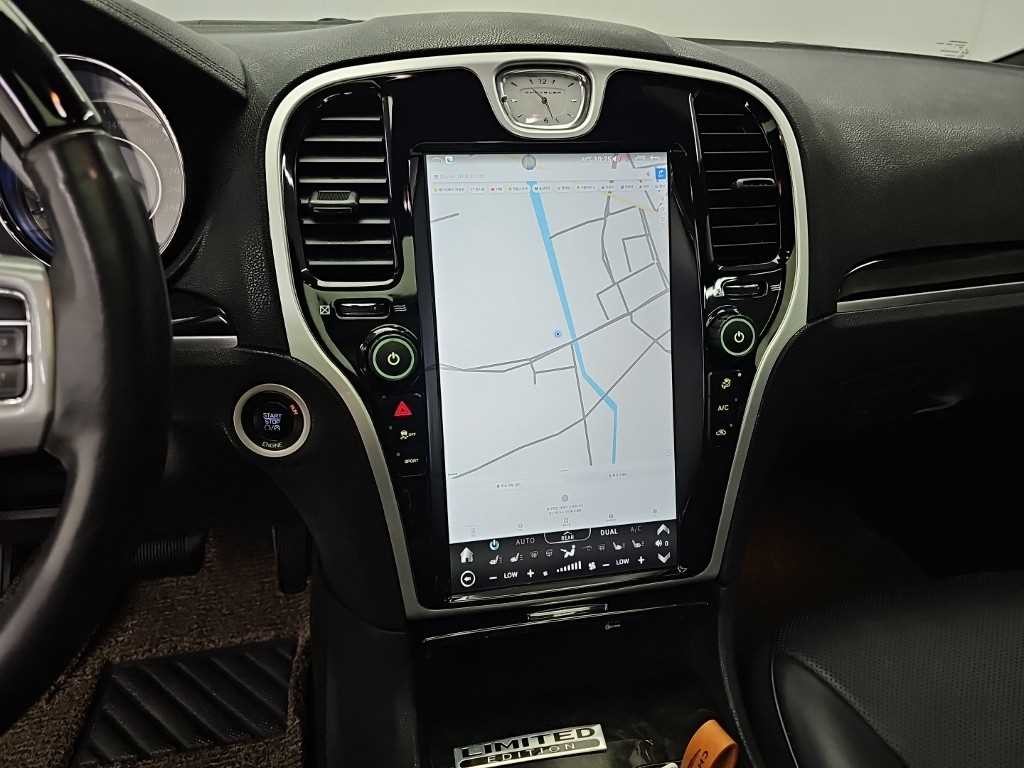 크라이슬러 300C 더뉴300C 3.0 디젤 이미지 10