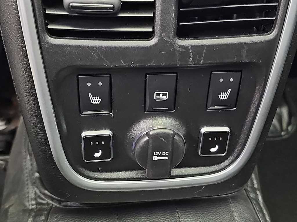 크라이슬러 300C 더뉴300C 3.0 디젤 이미지 13