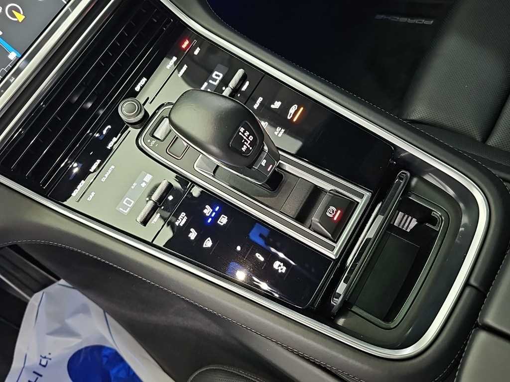 포르쉐 파나메라 파나메라(971) 4.0 GTS 이미지 8