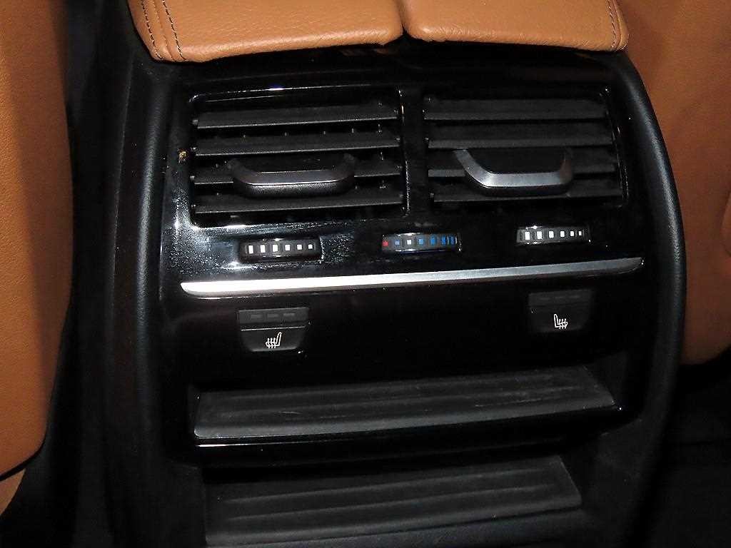 BMW 5시리즈 5시리즈 (G30) 520d M 스포츠 플러스 이미지 14
