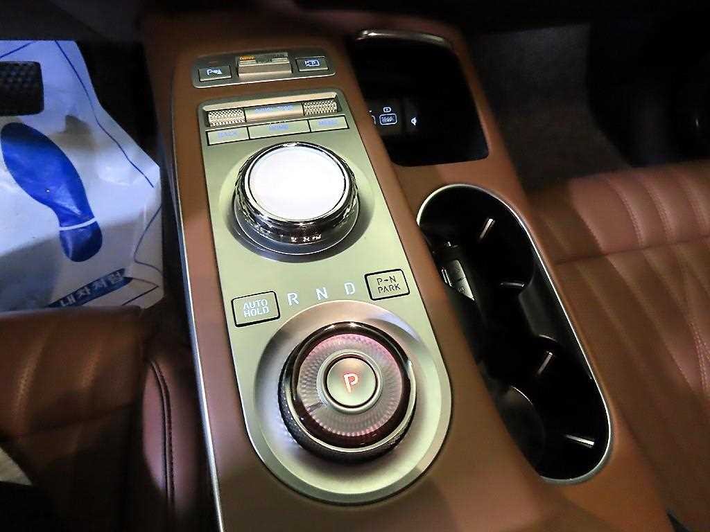 제네시스 GV70 2.5T 가솔린 AWD 기본형 이미지 12