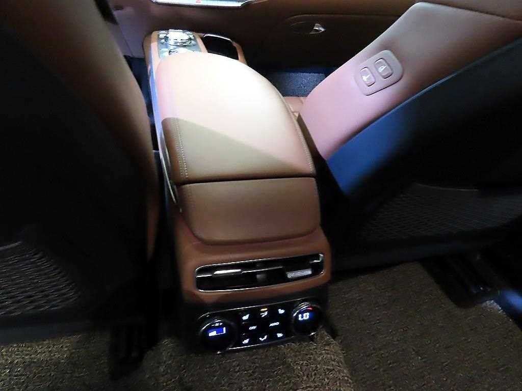 제네시스 GV70 2.5T 가솔린 AWD 기본형 이미지 15