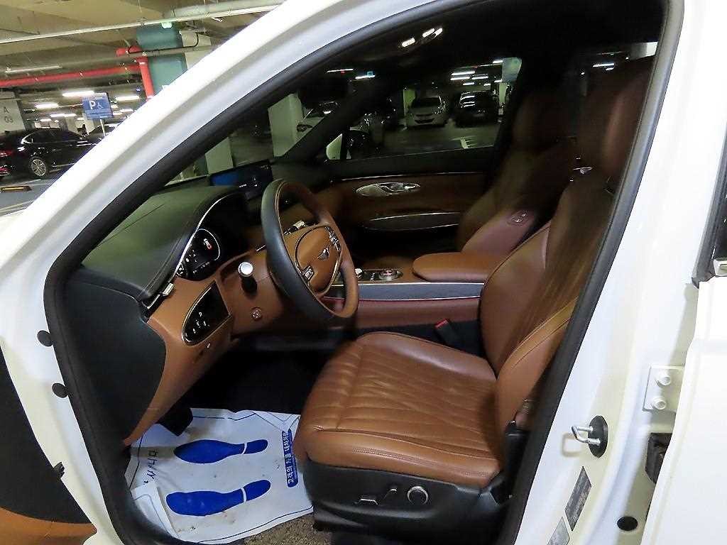 제네시스 GV70 2.5T 가솔린 AWD 기본형 이미지 6