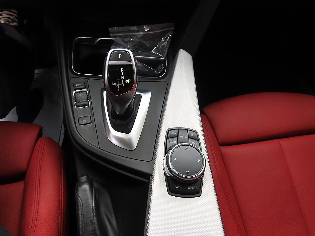 BMW 3시리즈 3시리즈 (F30) 328i M 스포츠 이미지 11