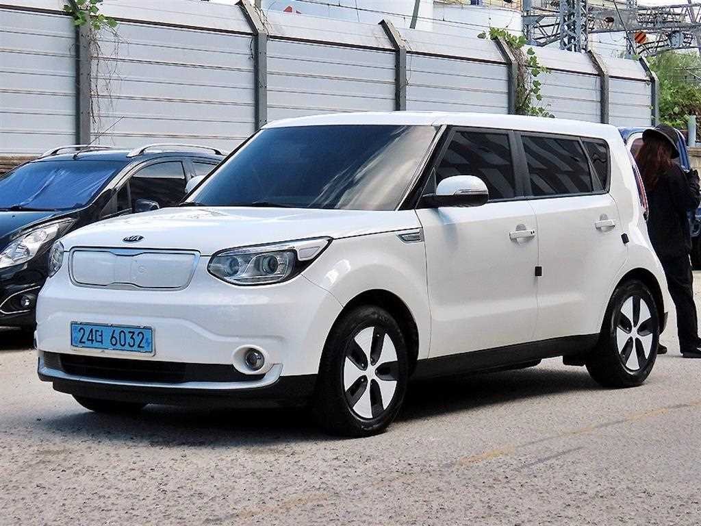 기아 쏘울 쏘울 EV EV 이미지 2