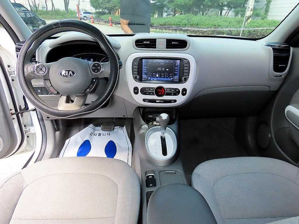 기아 쏘울 쏘울 EV EV 이미지 7