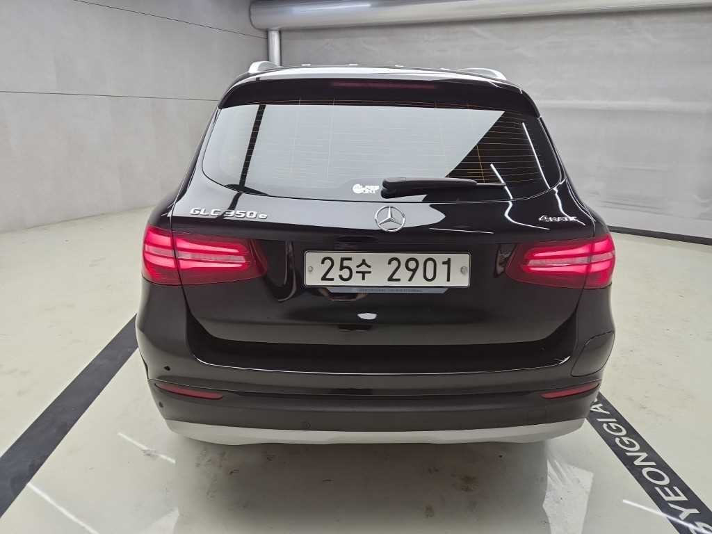 벤츠 GLC 클래스 GLC클래스 X253 GLC 350 e 4MATIC 이미지 3