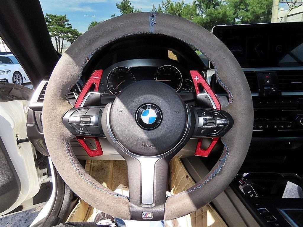 BMW 4시리즈 4시리즈 (F32) 430i 컨버터블 M 스포츠 이미지 13