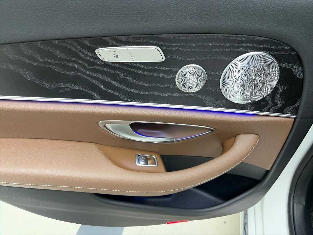 벤츠 E 클래스 E-클래스 W213 E300 4MATIC 아방가르드 이미지 13